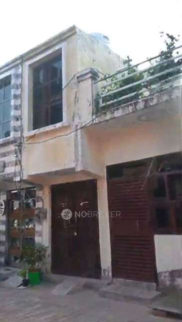 2 BHK House For Sale  In Girdharpur Sunarasi,