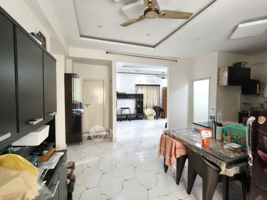 2 BHK Flat In Sm Sai Hills For Sale  In Manikonda