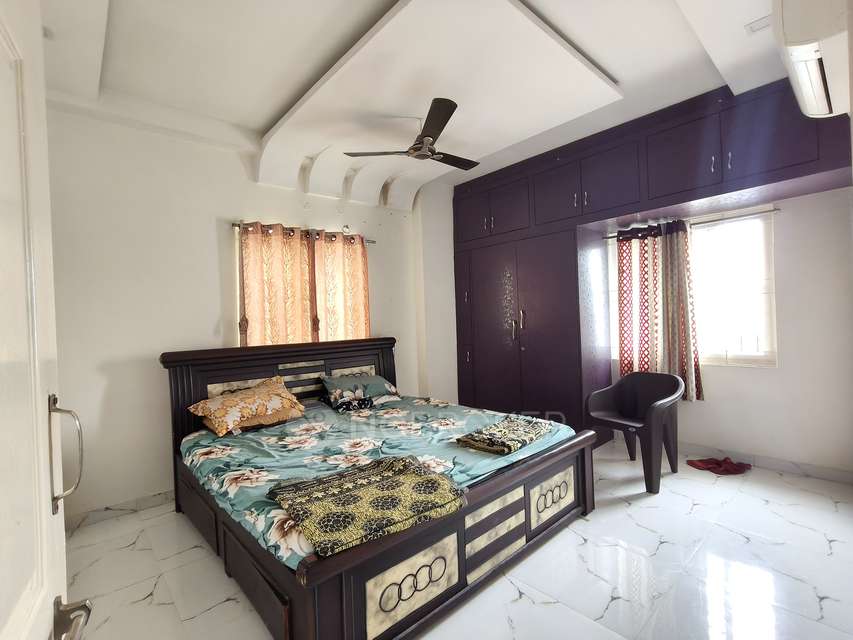 2 BHK Flat In Sm Sai Hills For Sale  In Manikonda