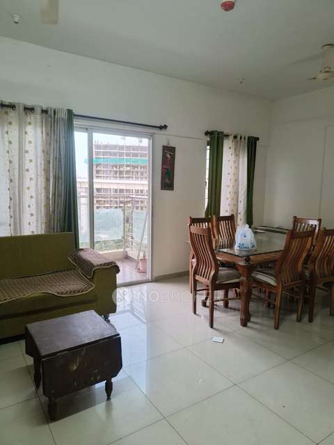 2 BHK House for Rent  In The Crown Greens - Old Building