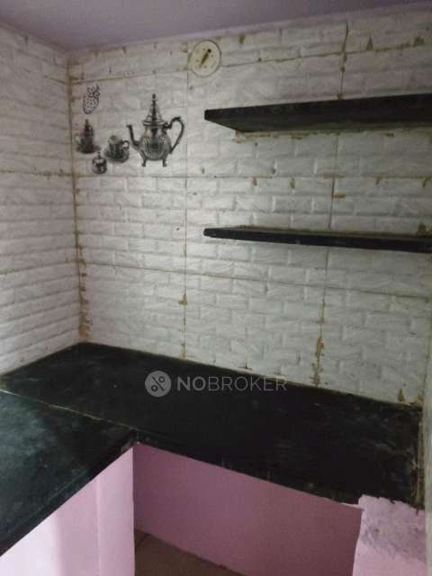 1 BHK House for Rent  In Palace Guttahalli