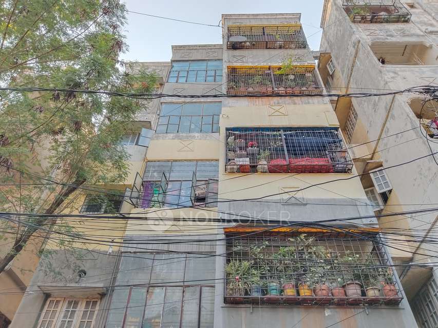 2 BHK Flat In Krishna Leela Arcade For Sale  In Seethaphalmandi Rd