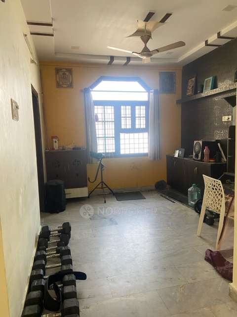 2 BHK Flat In Krishna Leela Arcade For Sale  In Seethaphalmandi Rd