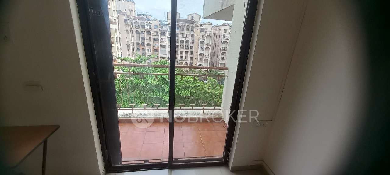 2 BHK Flat In Ganga Constella, Kharadi For Sale  In Kharadi