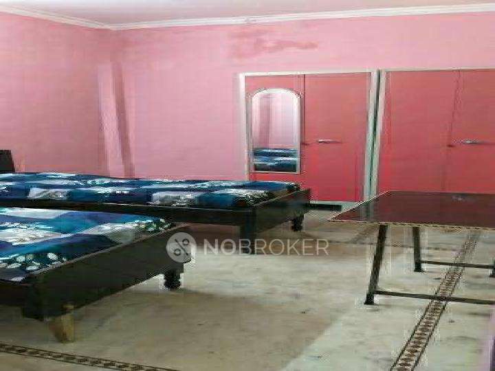 PG for Boys in Sector 26 