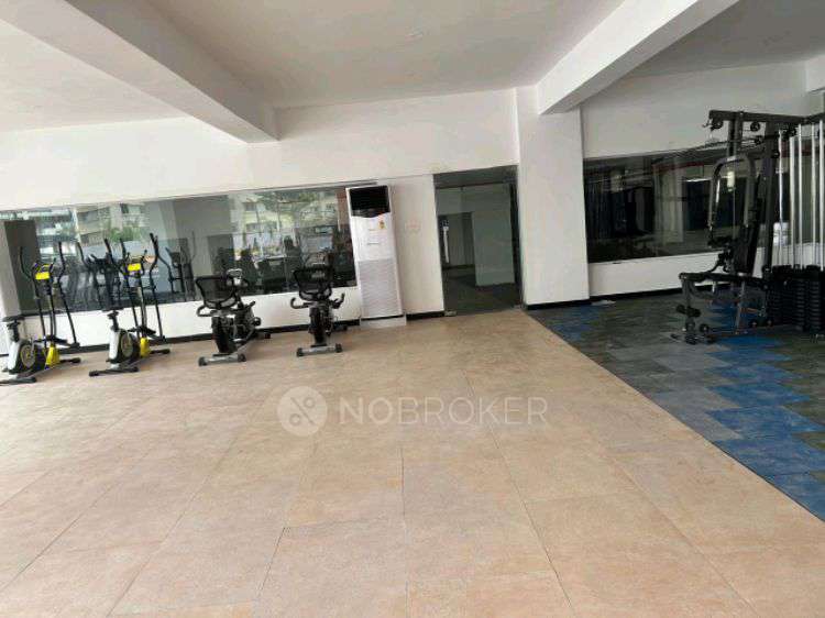 S And M Art Apartment