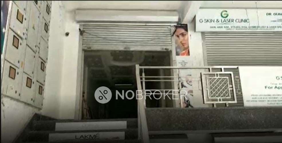 Shop in Mohan Garden, Delhi for sale 