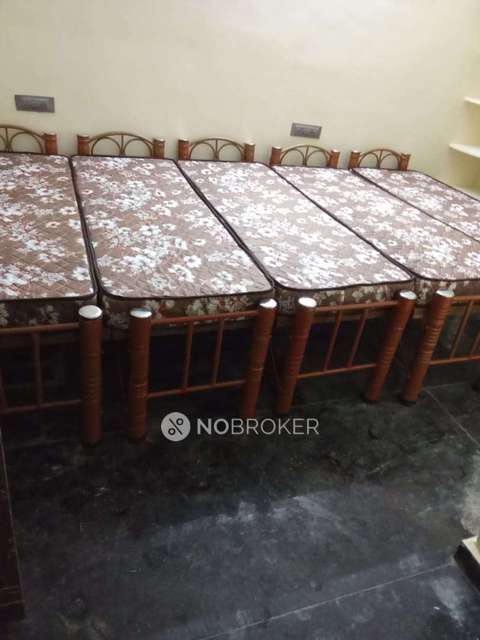 PG for Girls in Kandlakoya