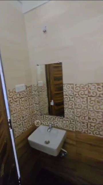 2 BHK Flat For Sale  In Borivali West