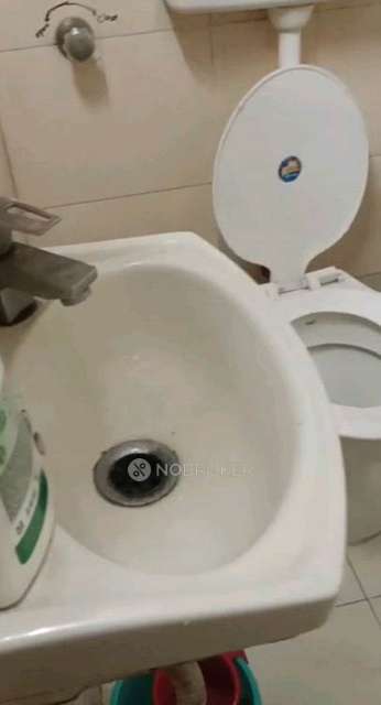 1 RK Flat In Suryakund Mahapurush Chs For Sale  In Mazgaon