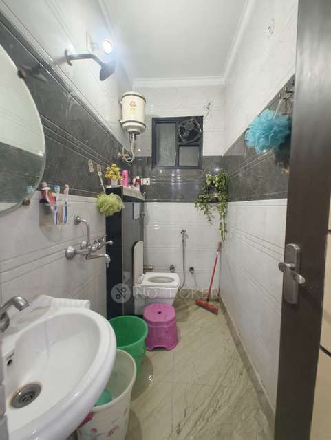 3 BHK Flat In Mukesh Ashiyana Apartments For Sale  In Matiala