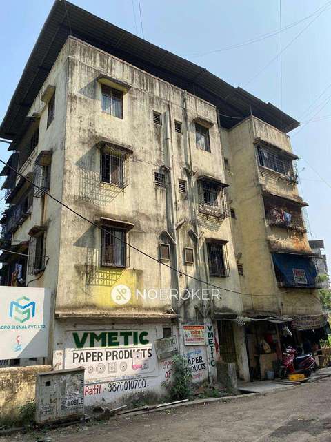 1 BHK Flat In Rajshree Apartment For Sale  In Chaki Naka