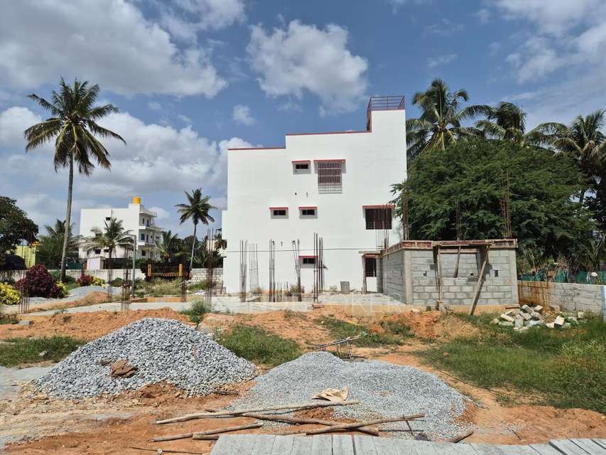 Commercial Property in Chandapura, Bangalore for Rent 