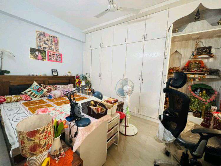 2 BHK Flat In White Cloud Apartment For Sale  In  Babusahib Palya