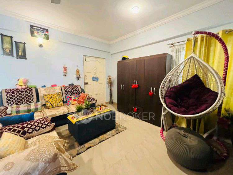 2 BHK Flat In White Cloud Apartment For Sale  In  Babusahib Palya