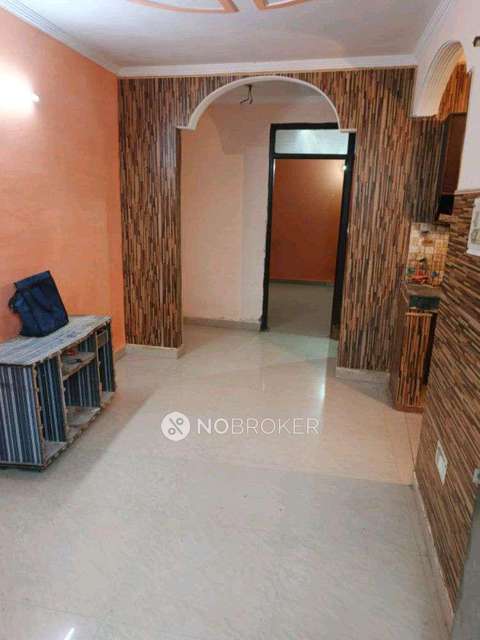 1 BHK Flat In Are Uttam Nagar Floors For Sale  In Om Vihar