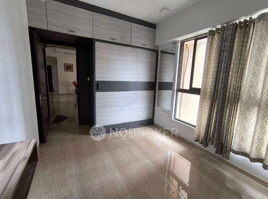 2 BHK Flat In Cci Rivali Park for Rent  In Kandivali East