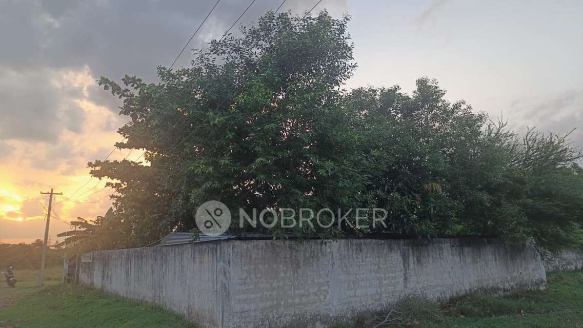 Commercial Property in Kavanur, Chennai for Rent 