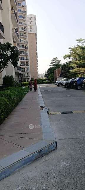 3 BHK Flat In Sikka Karnam Greens For Sale  In Sector 143b, Sector 143b, Noida