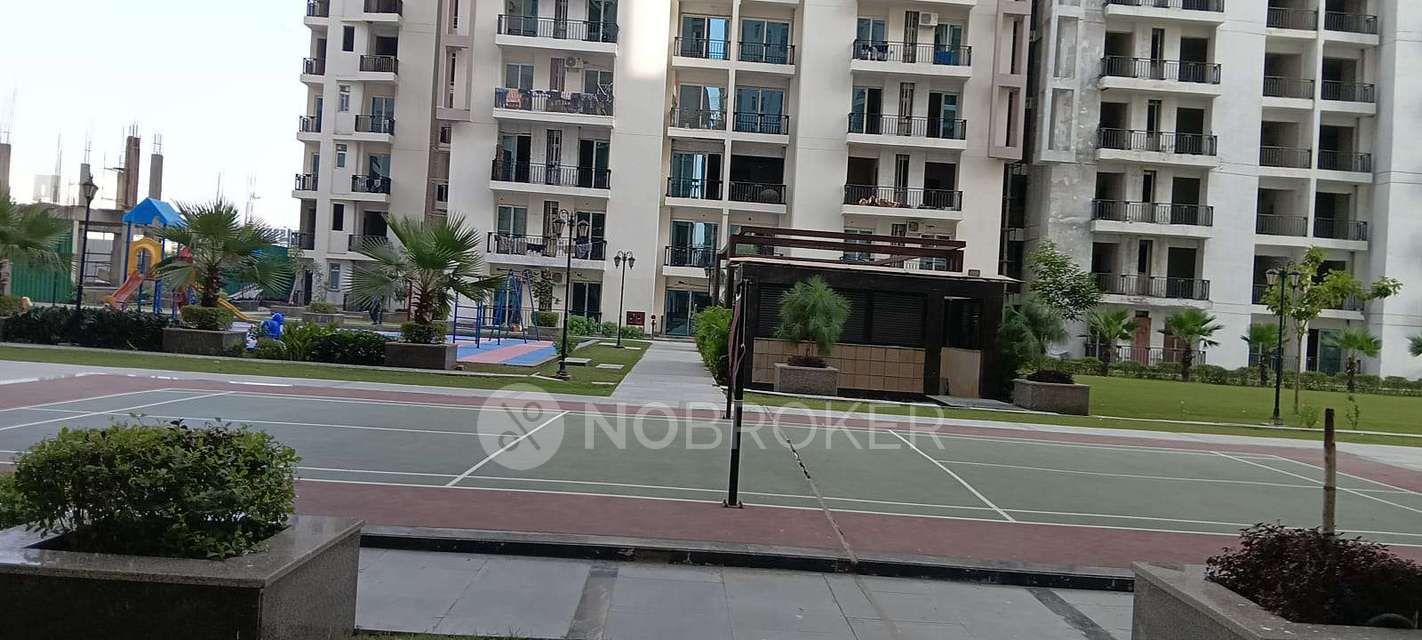 3 BHK Flat In Sikka Karnam Greens For Sale  In Sector 143b, Sector 143b, Noida