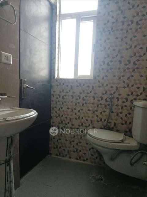 3 BHK Flat In Sikka Karnam Greens For Sale  In Sector 143b, Sector 143b, Noida