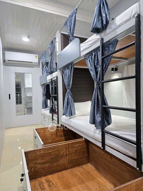 PG for Boys in Andheri East, 