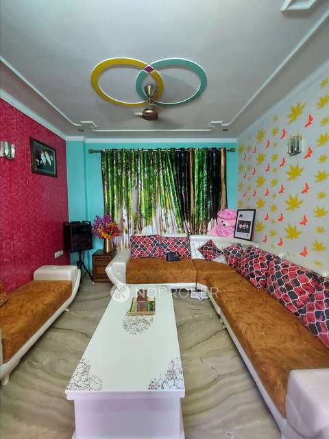 4 BHK Flat In Standalone Building	 For Sale  In Azadpur