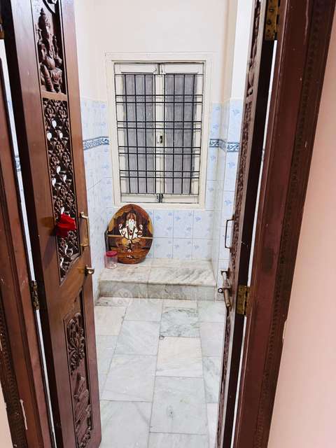 3 BHK Flat In Sree Enclave Apartments For Sale  In Kothapet