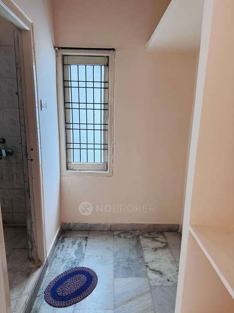 3 BHK Flat In Sree Enclave Apartments For Sale  In Kothapet