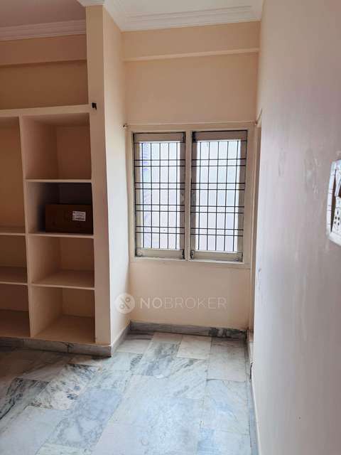 3 BHK Flat In Sree Enclave Apartments For Sale  In Kothapet
