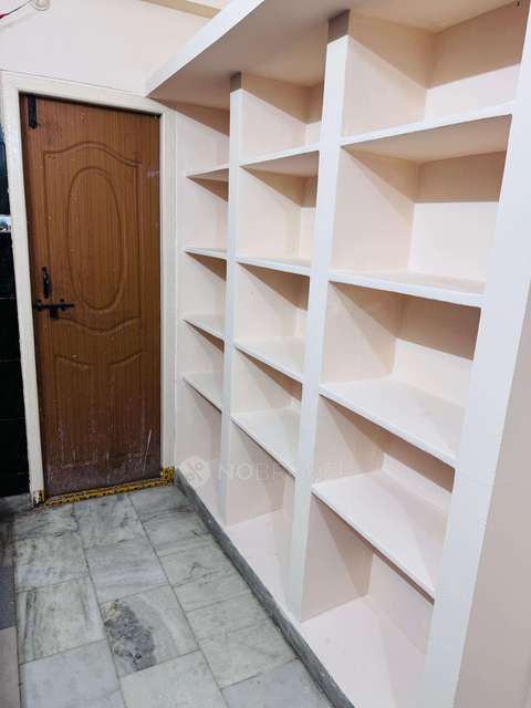 3 BHK Flat In Sree Enclave Apartments For Sale  In Kothapet