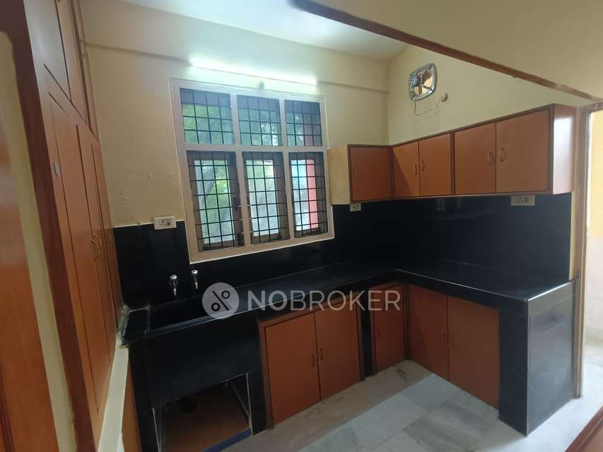 2 BHK Flat In Ram Niwas  For Sale  In Amberpet