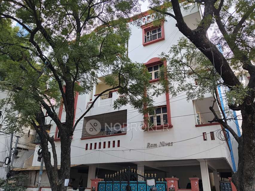 2 BHK Flat In Ram Niwas  For Sale  In Amberpet