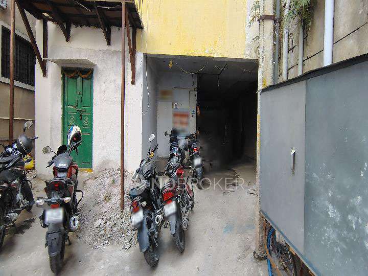 Shop in Kalasiguda, Hyderabad for sale 