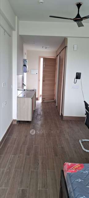 1 BHK Flat In Runway Suite For Sale  In Gaur Yanuma City