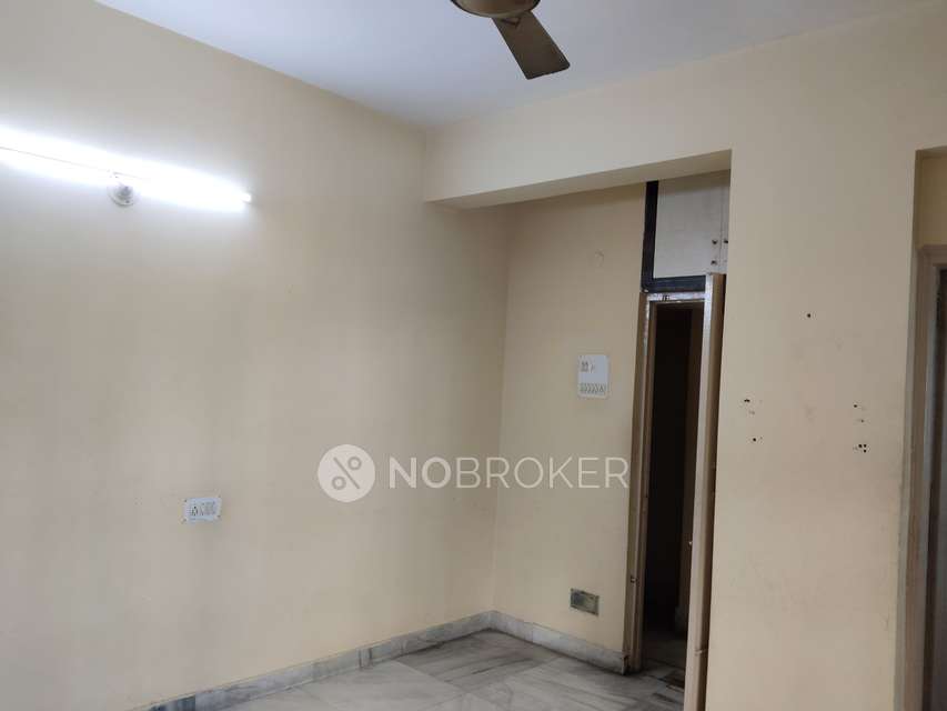 2 BHK Flat In Gharonda Kanakalakshmi Apartment For Sale  In Padmarao Nagar
