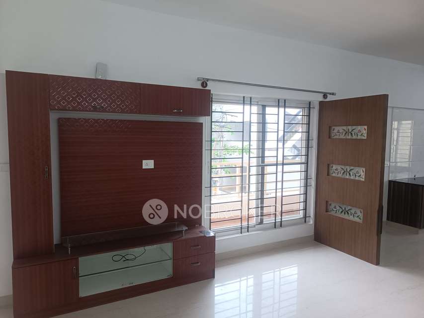 2 BHK Flat In Vistar Elegance For Sale  In Venugopal Layout Park, Rt Nagar