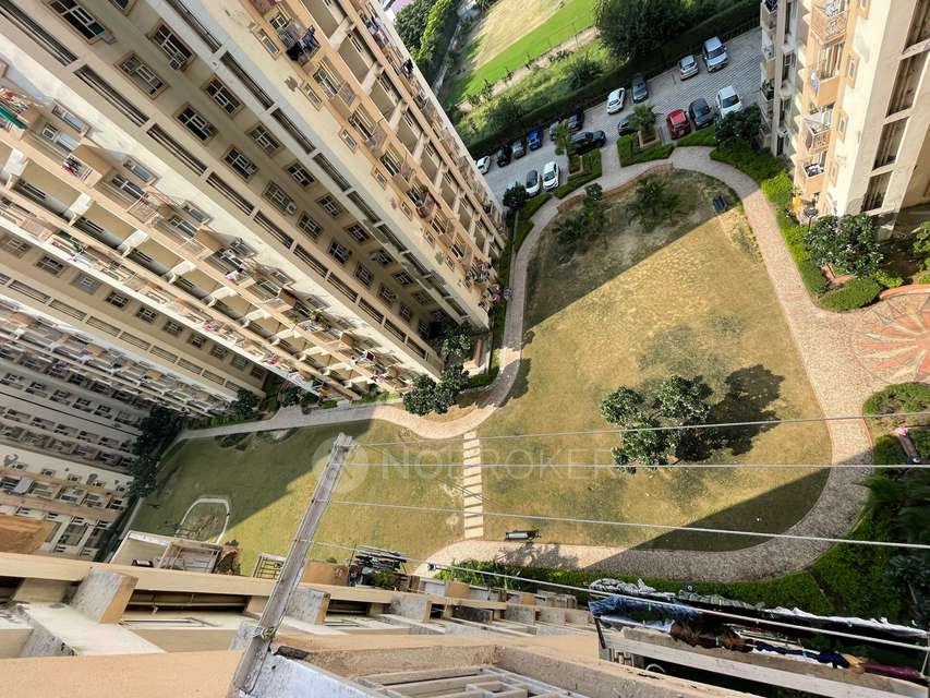 2 BHK Flat In Shree Vardhman Mantra For Sale  In Sector-67