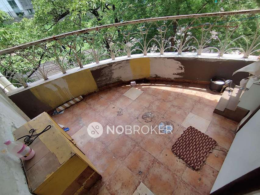 2 BHK Flat In Kapil Wood Row A Wing for Rent  In Azad Nagar, Wanowrie