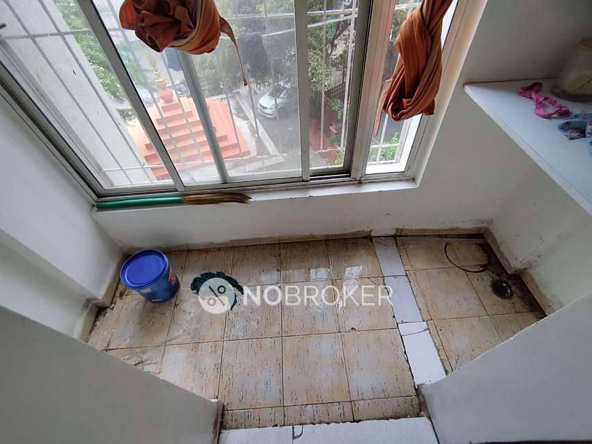 2 BHK Flat In Kapil Wood Row A Wing for Rent  In Azad Nagar, Wanowrie