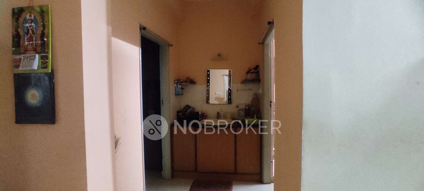 2 BHK Flat In Apurva Enthrall For Sale  In Hebbal