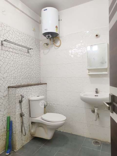 2 BHK Flat In Zeenath Mansion For Sale  In Ganganagar