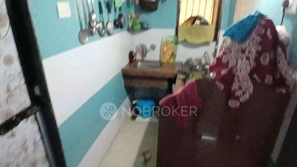 1 BHK Flat In Devashish Co-op Housing Society For Sale  In Thane West