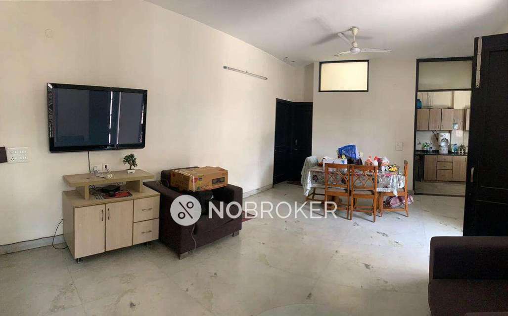 4+ BHK Flat For Sale  In Sector 46