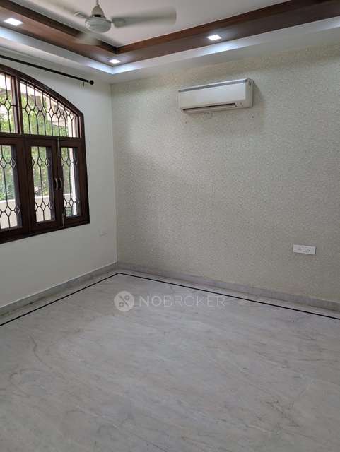 4 BHK Flat In Ardee City, Sector 52 for Rent  In Sector 52