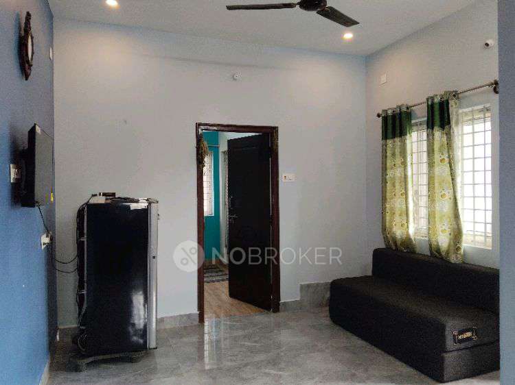 2 BHK House for Rent  In Mm Tower House