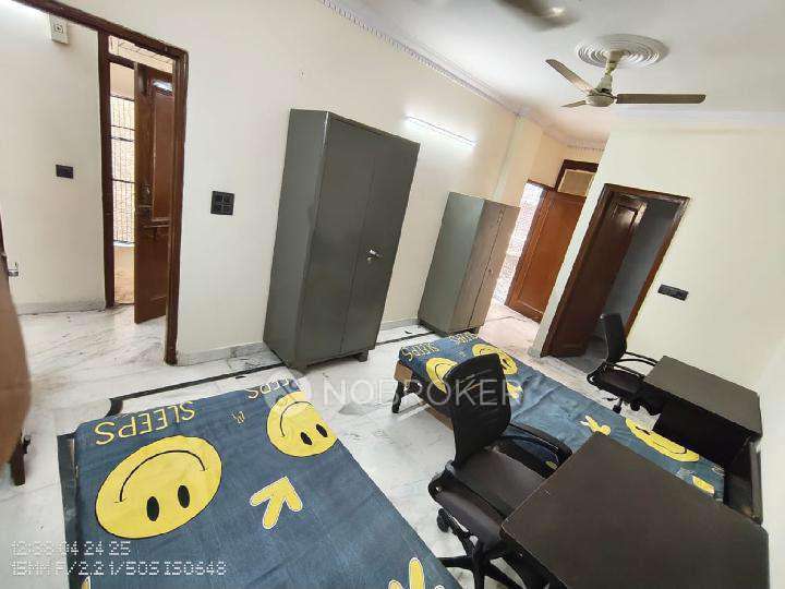 1 RK Flat In Standalone For Sale  In Old Rajinder Nagar
