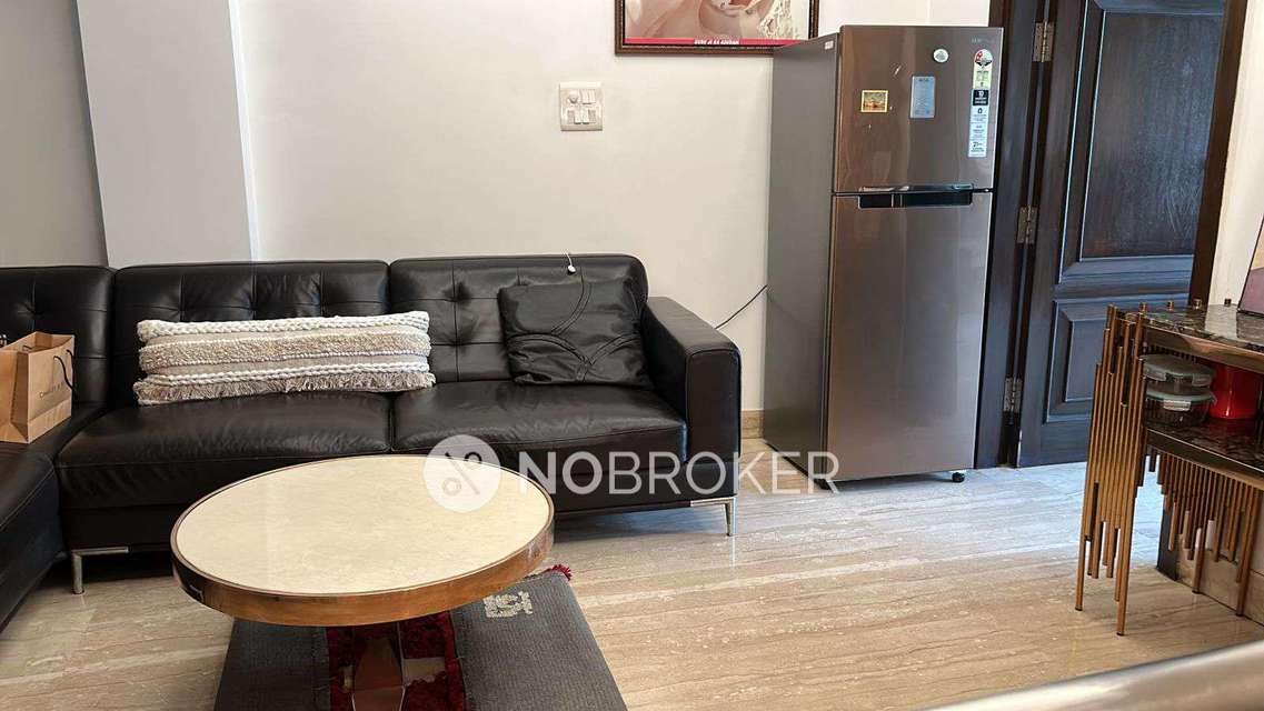 4 BHK Flat For Sale  In Safdarjung Enclave