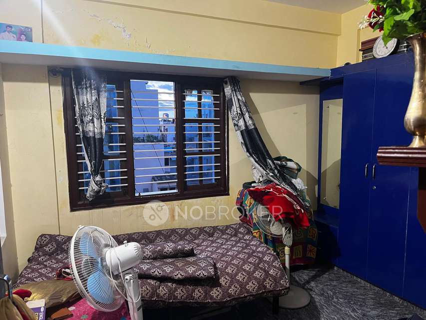 4+ BHK House For Sale  In Benson Town