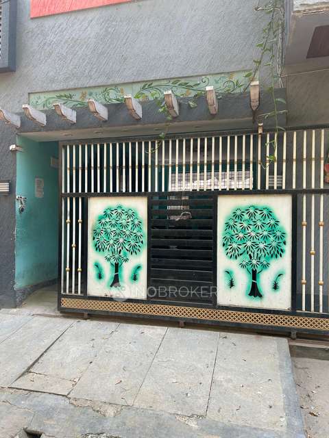 4+ BHK House For Sale  In Benson Town